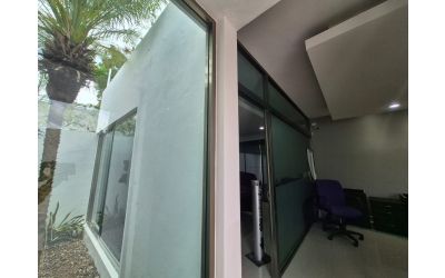 Oficina equipada de una planta en Montes de ame, Mérida